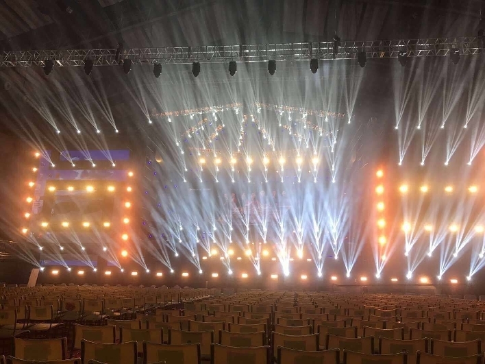 舞台灯光大屏雷亚架