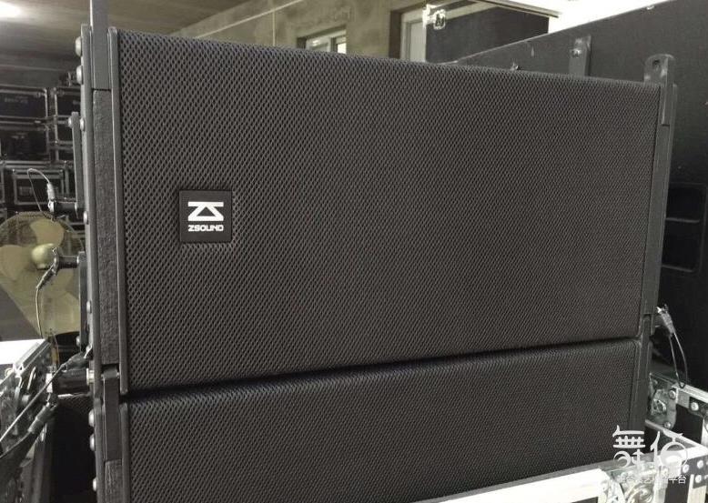 声扬线阵列,la110 16778-舞台灯光设备租赁_舞美音响背景租赁_舞台